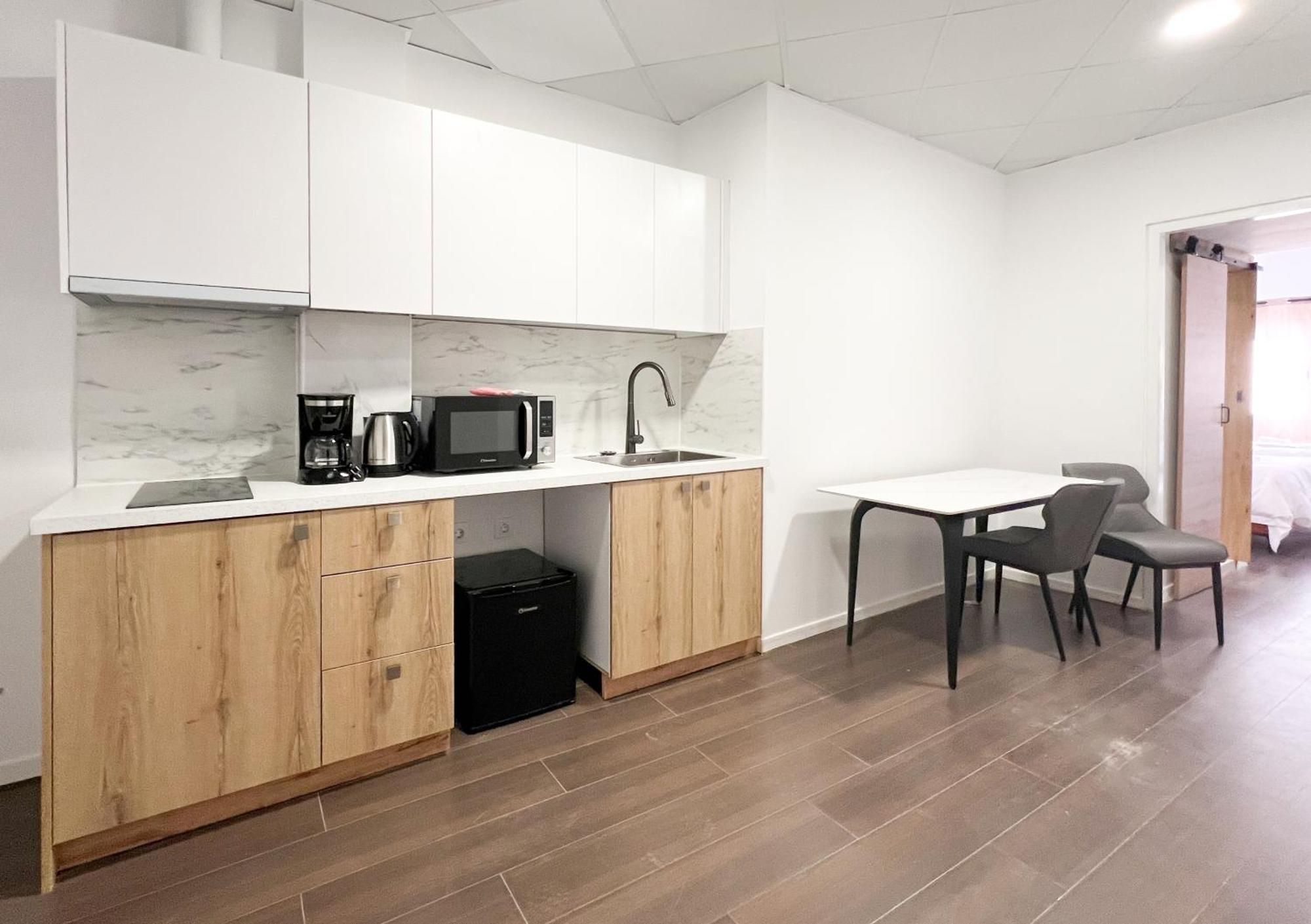 Anhome K11 Serviced Apartments Plus Athènes Extérieur photo